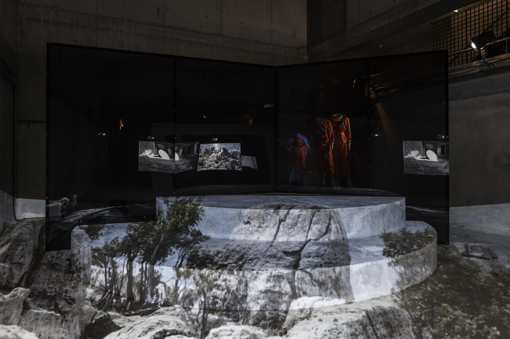 BB9_Hito_Steyerl_04