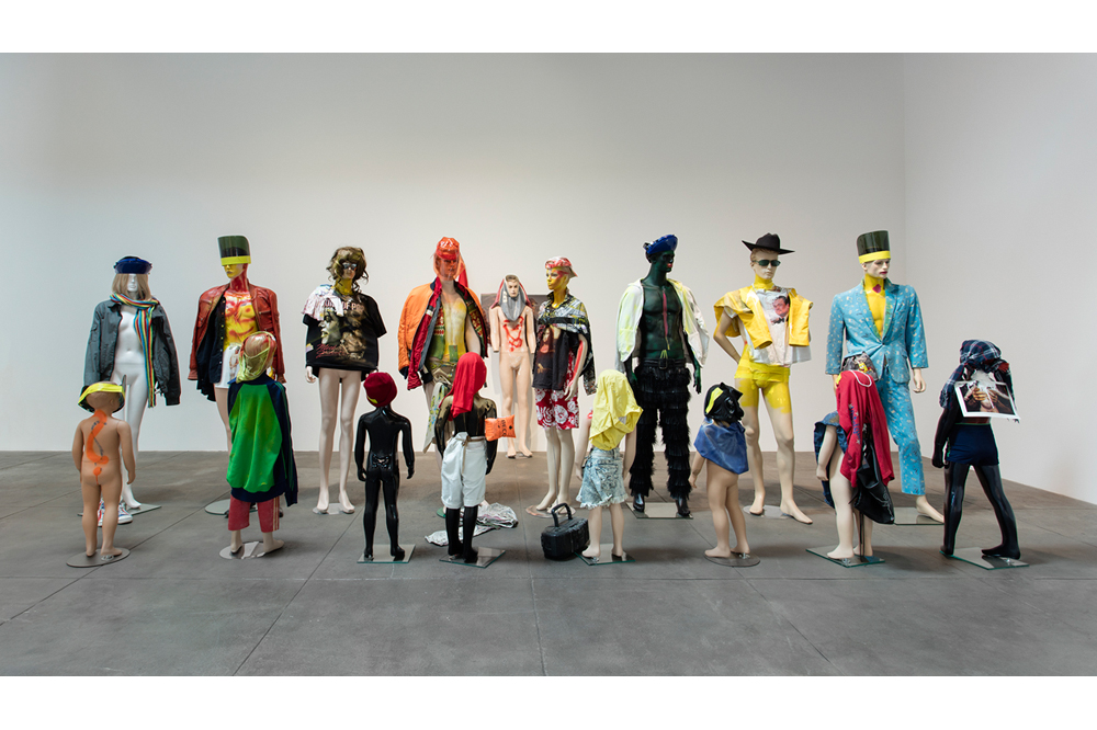 Isa Genzken Plays with the Artworld’s Insides in “I Love Michael Asher”