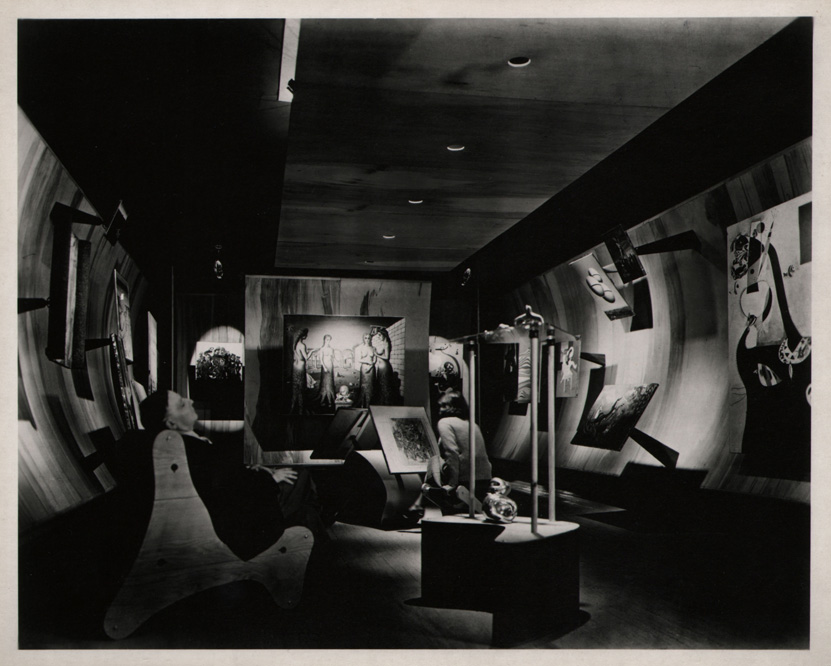 20_SurrealistGallery