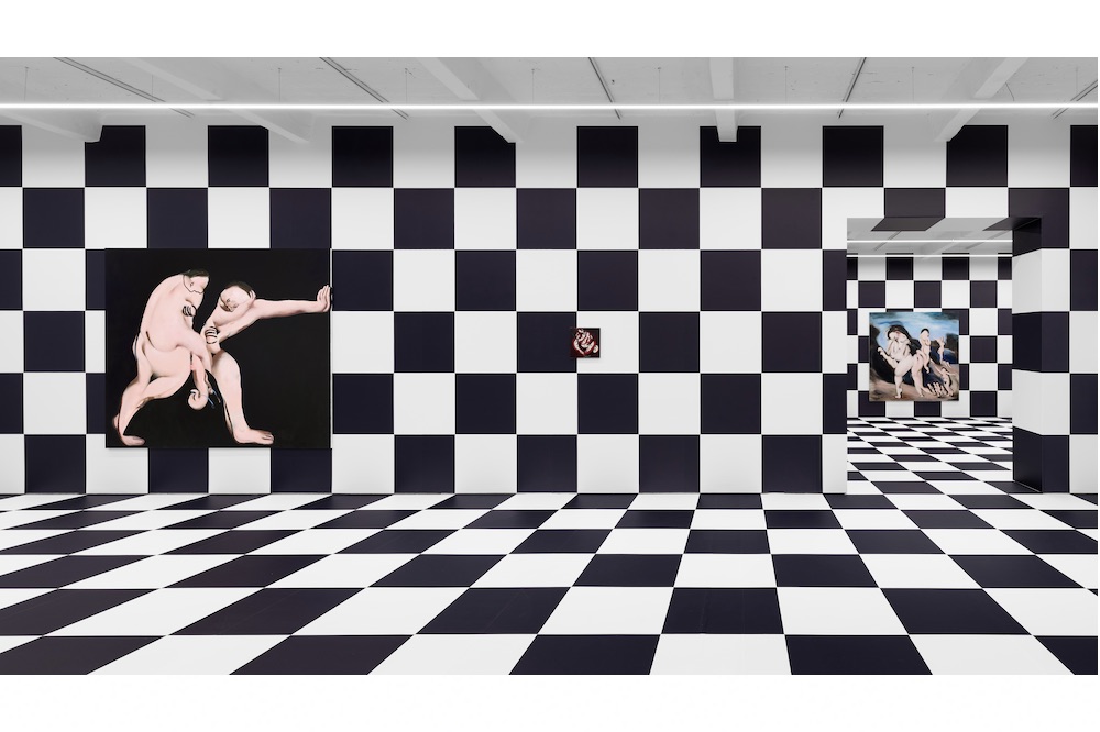 Ambera Wellmann’s Big Swing