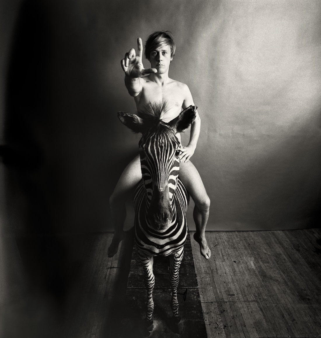 Peter-Hujar-Paul-Thek-on-Zebra-1965-Courtesy-The-Ukrainian-Museum-New-York-2-May-1-September-2024-©-The-Peter-Hujar-Archive-Artists-Rights-Society-ARS-NY