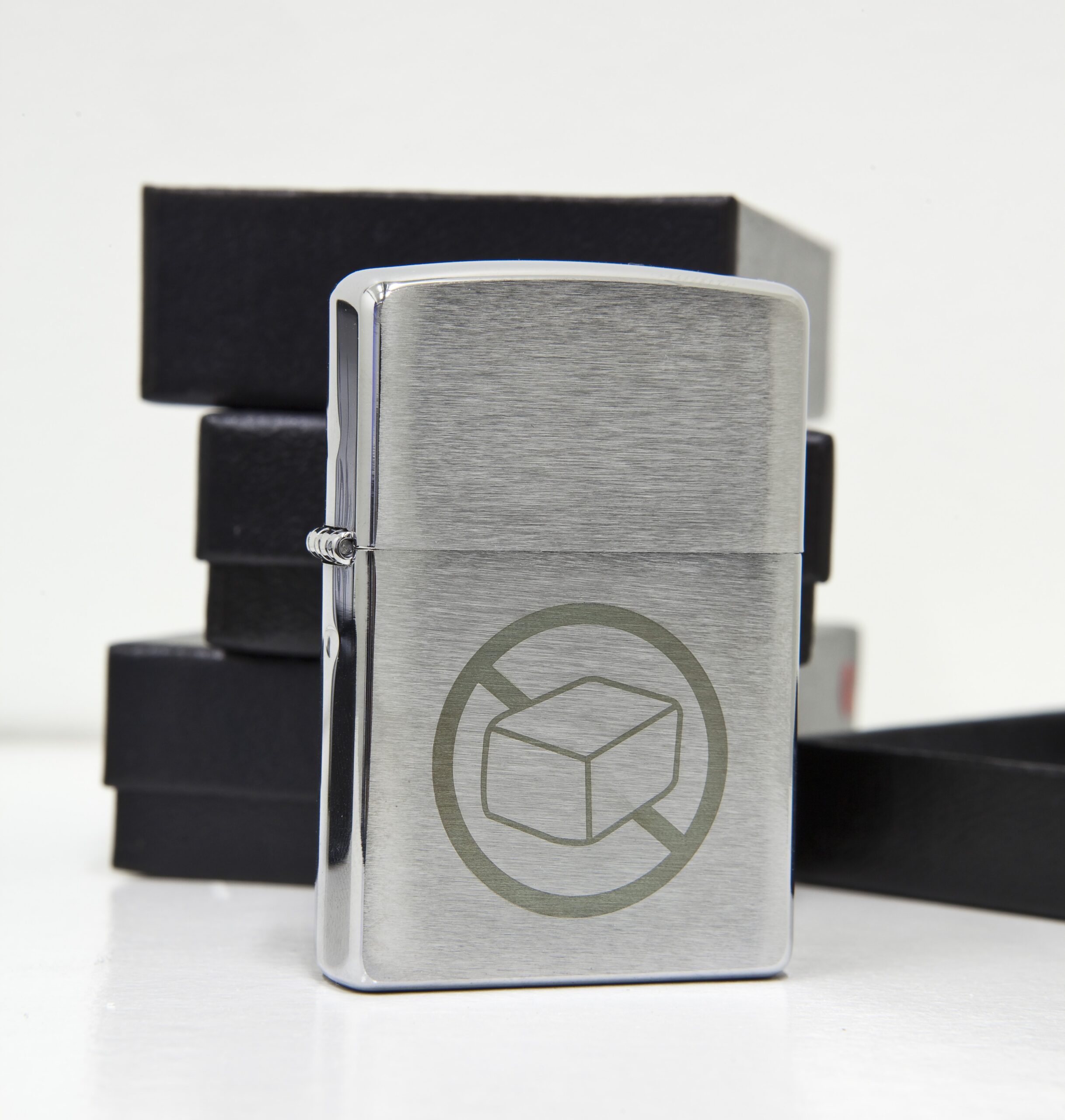 NoTofuNoYogaZippo2_LG-scaled-1