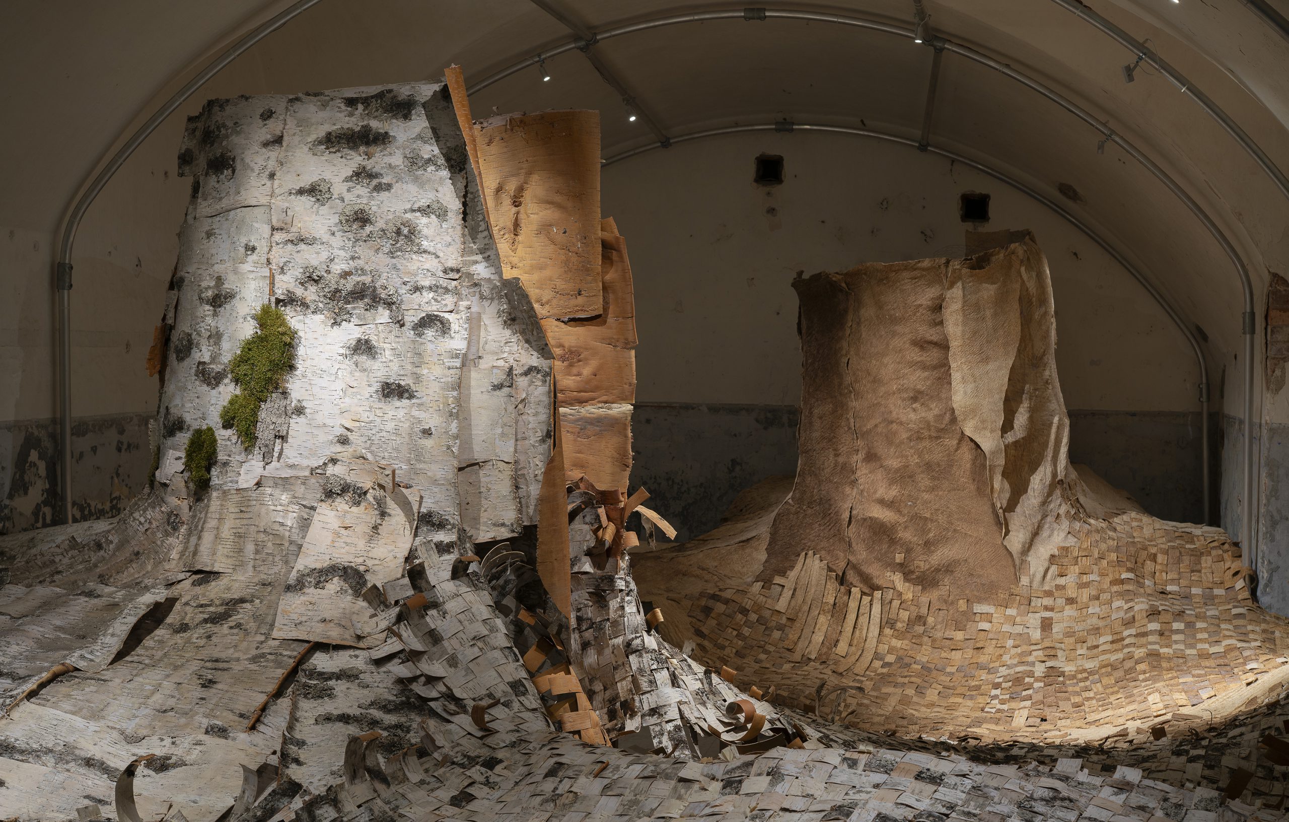 Ana-Teresa-Barboza_Toisiinsa-punoutuvat-tarinat-1-1-scaled