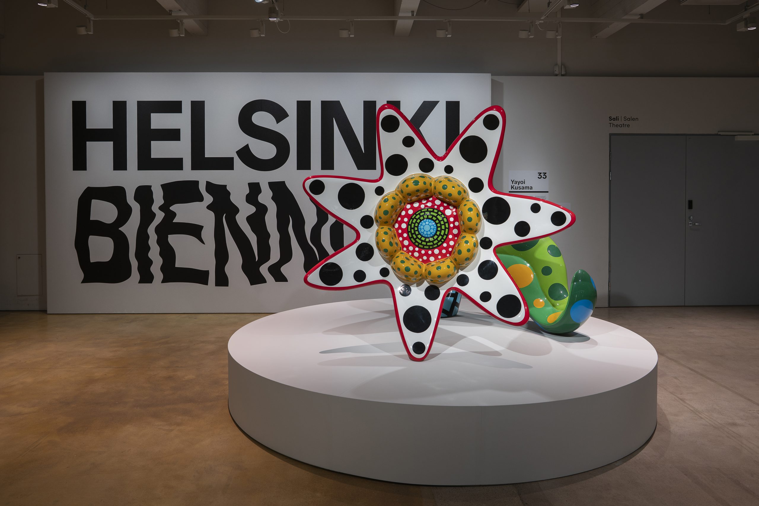 Yayoi-Kusama_Huomenna-kukkivat-kukat-1-1-scaled